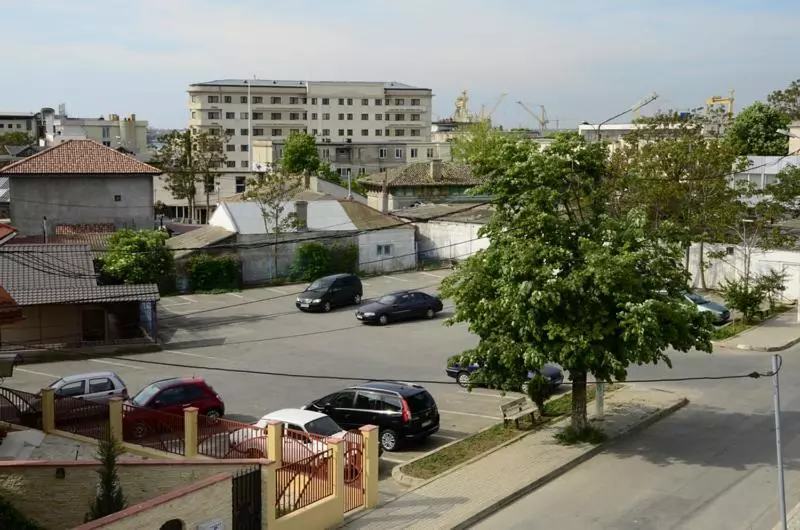 Villa Casafina Serviced Apartments