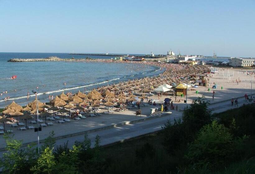 Villa Casafina Serviced Apartments