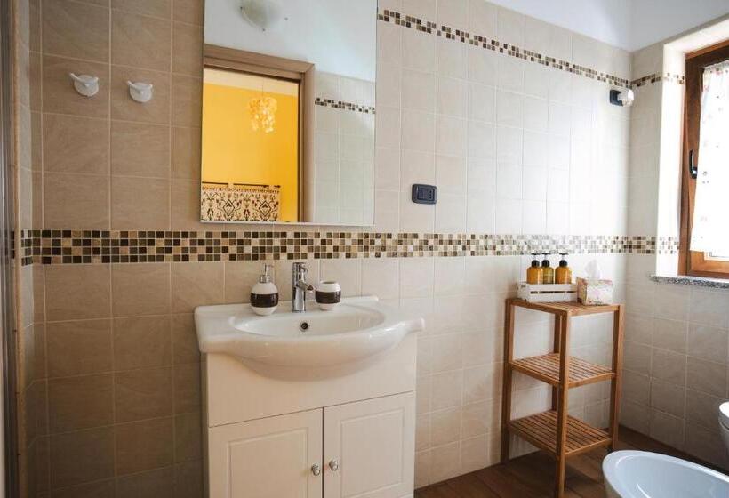 B&b L Albero Dei Limoni