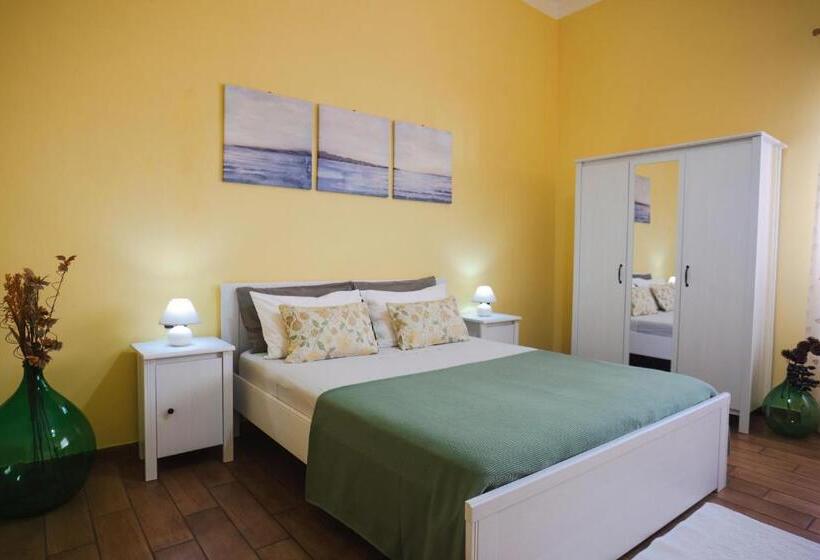 B&b L Albero Dei Limoni