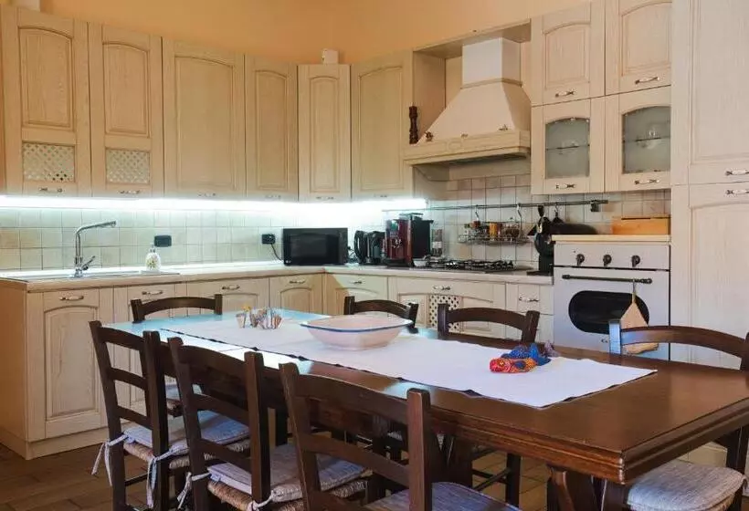 B&b L Albero Dei Limoni