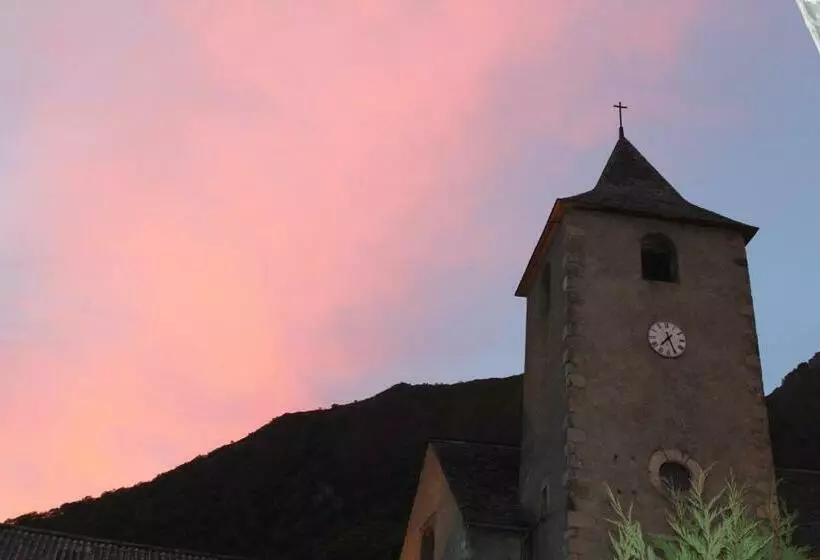 Aamiaismajoitus (B&B) Auberge Toison D Or