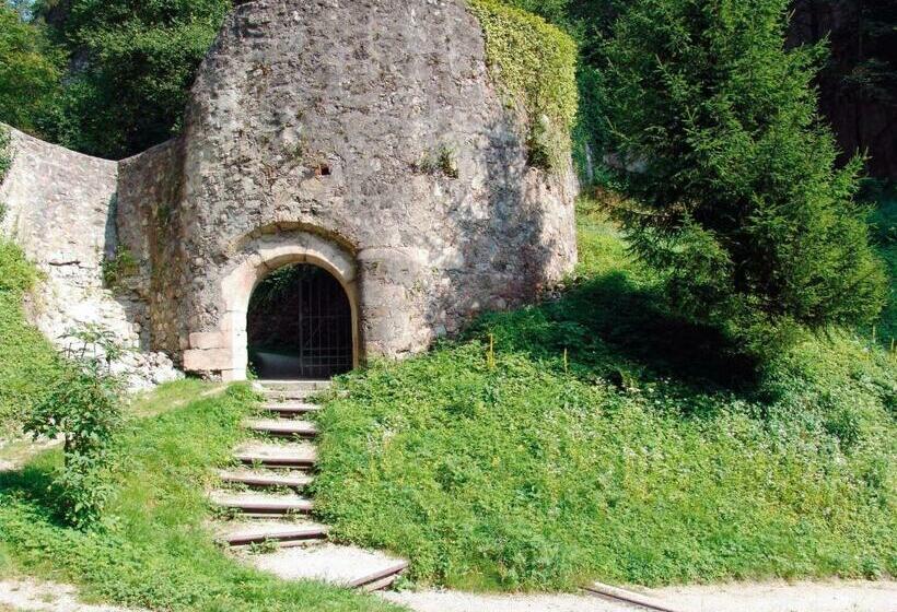 Bed and Breakfast Haus Schlosskeller