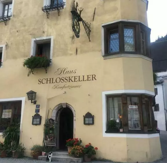 Aamiaismajoitus (B&B) Haus Schlosskeller