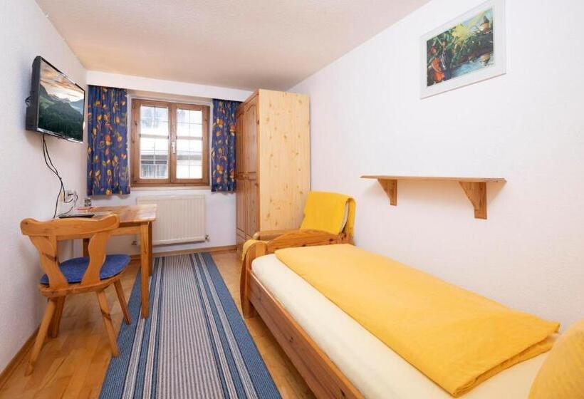 Bed and Breakfast Haus Schlosskeller