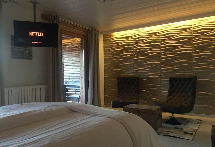 酒店 30   Adults Only