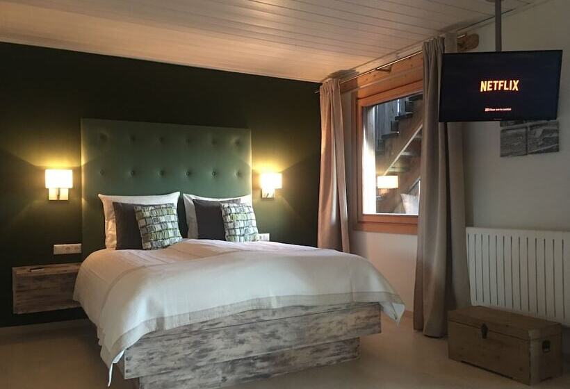 酒店 30   Adults Only