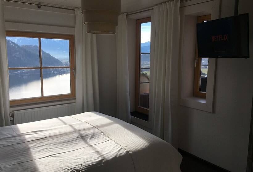 酒店 30   Adults Only