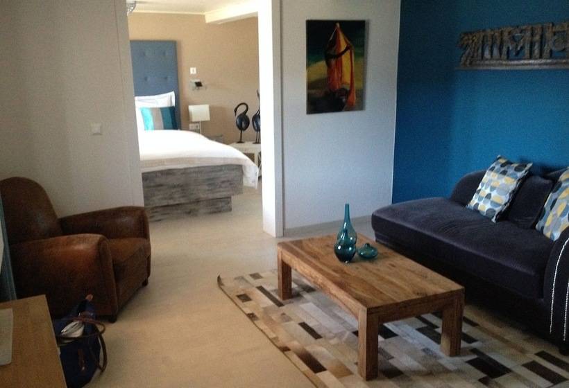 酒店 30   Adults Only