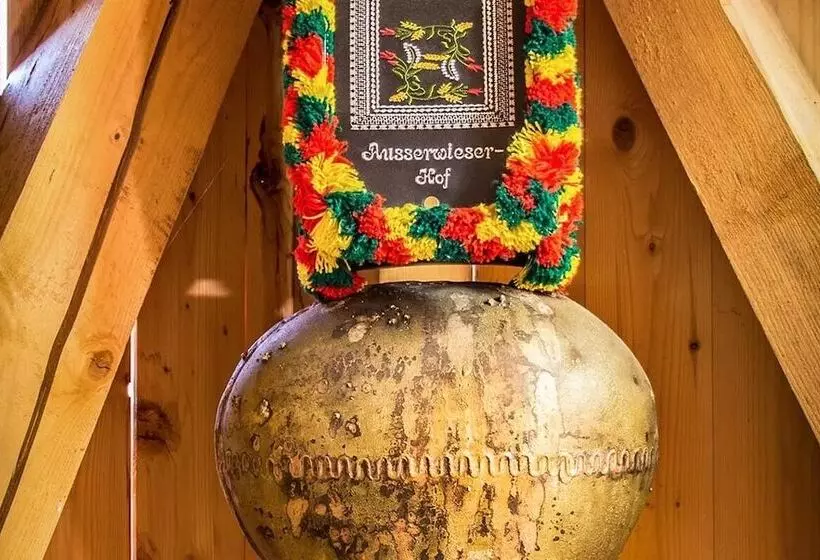 ホテル Ausserwieserhof