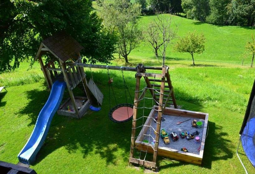 ホテル Bio Bauernhof Nichlgut