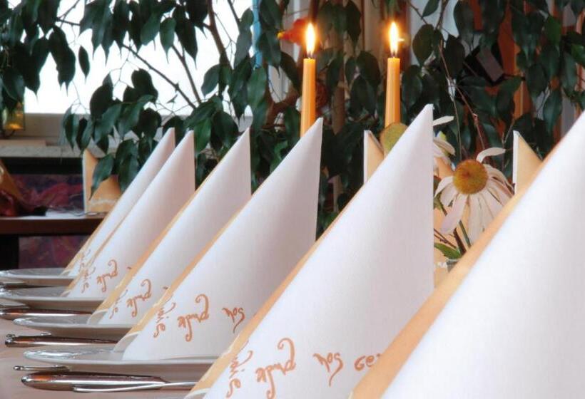 Buten Diek Hotel Restaurant Gmbh &