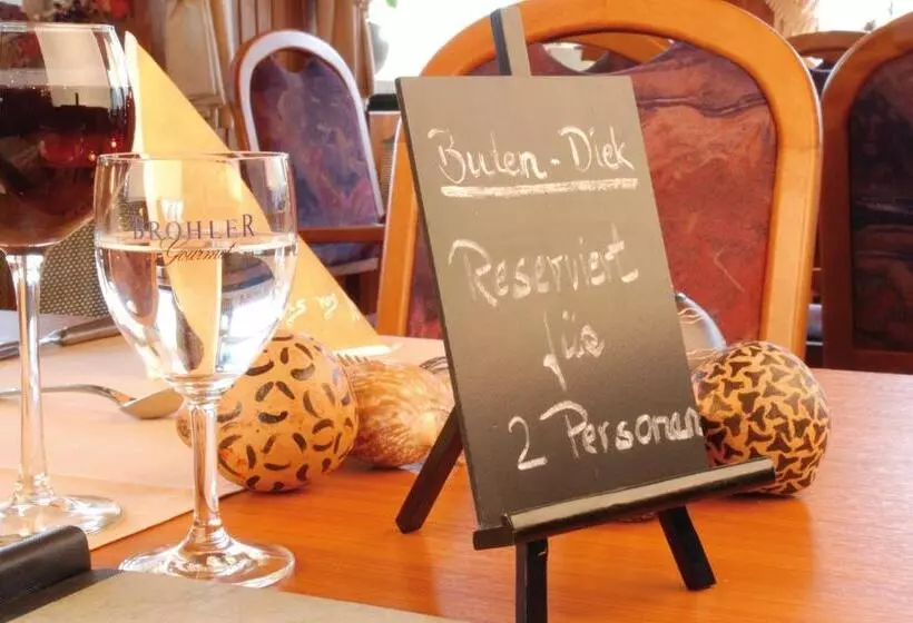 Buten Diek Hotel Restaurant Gmbh &