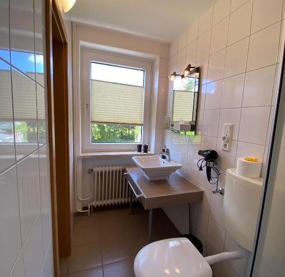 Buten Diek Hotel Restaurant Gmbh &