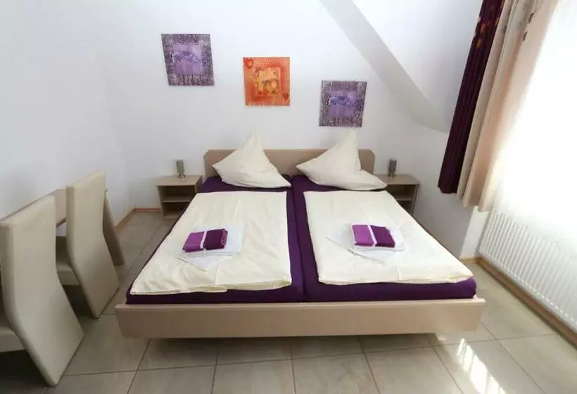 Majatalo Gästehaus Am Römerbad