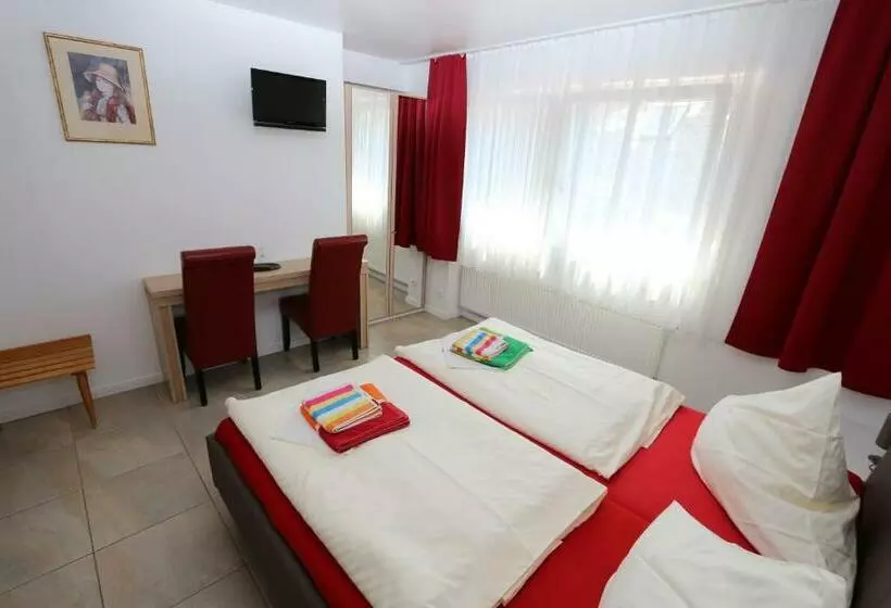 Majatalo Gästehaus Am Römerbad