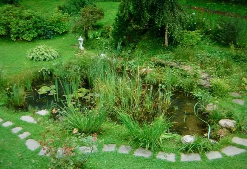 Majatalo Gästehaus Kurparkfrieden