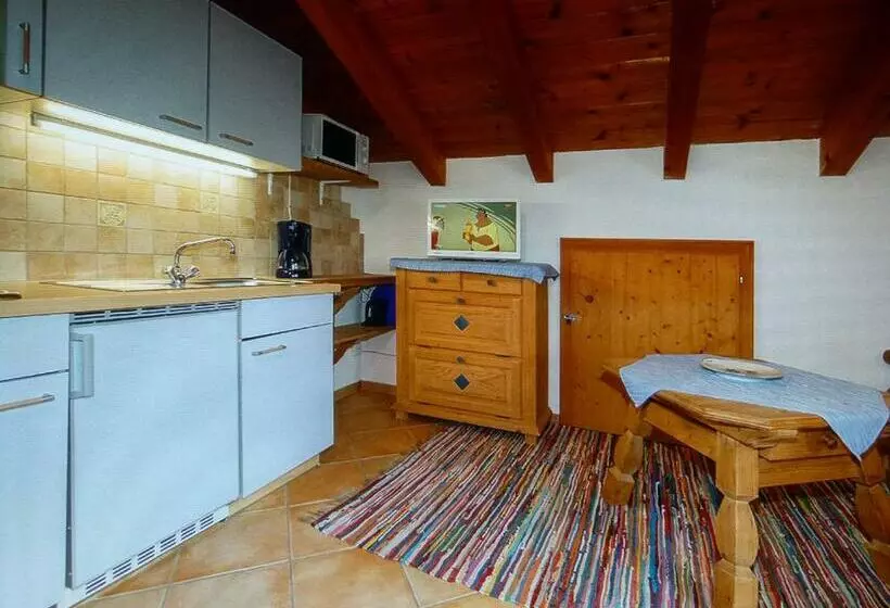 Majatalo Gästehaus Kurparkfrieden