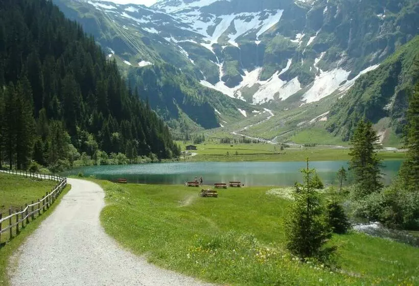 Majatalo Haus Renswouw