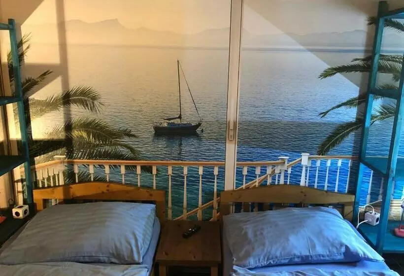 Majatalo Penzion Kapitanka