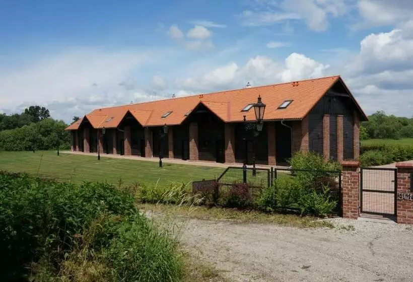 پانسیون Penzion Schwarzenberský Seník
