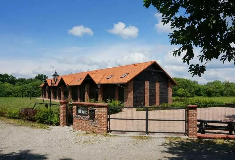 پانسیون Penzion Schwarzenberský Seník
