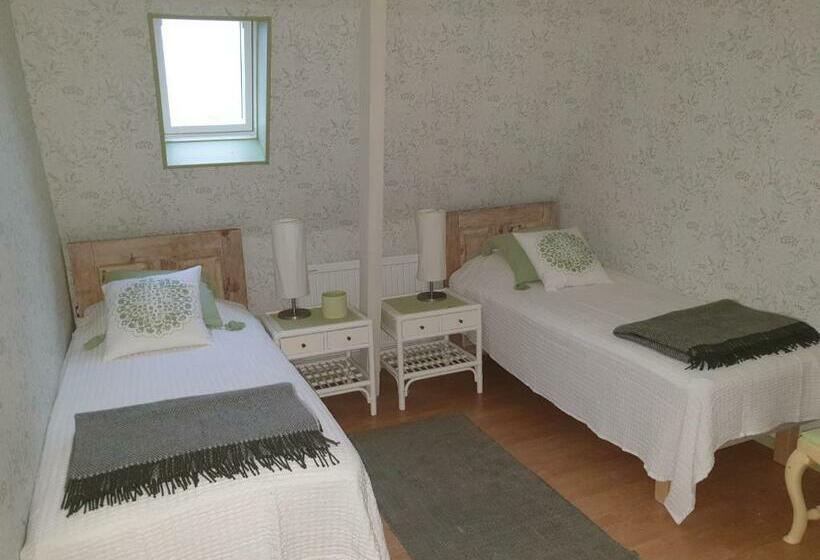 Marsjö Gård Bo & Yoga Vandrarhem