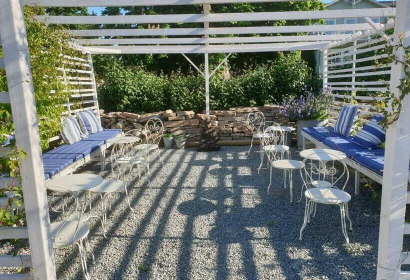 Marsjö Gård Bo & Yoga Vandrarhem