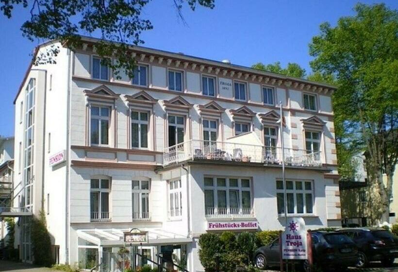 פנסיון Haus Troja