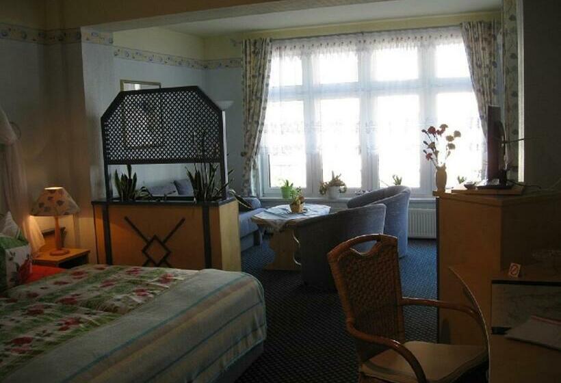 פנסיון Haus Troja