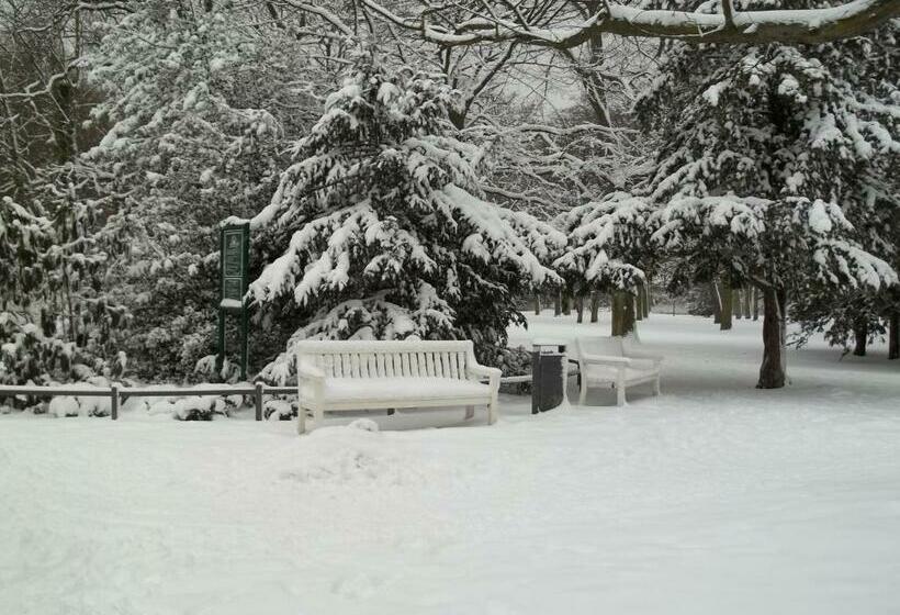 פנסיון Haus Troja