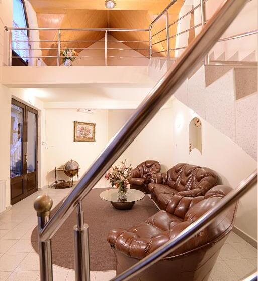 בית מלון כפרי Roco