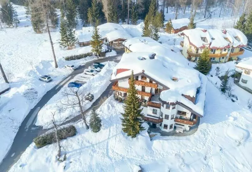 Landhaus Charlotte Apartments Tirol