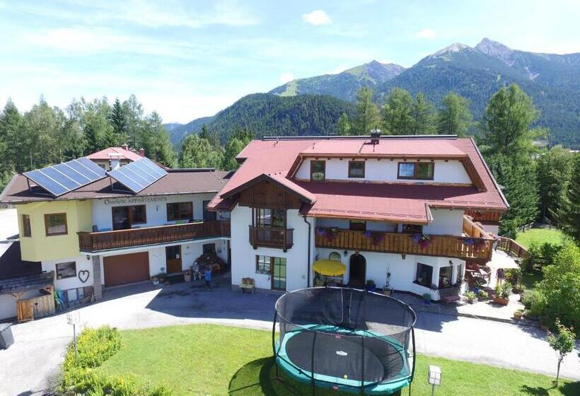Landhaus Charlotte Apartments Tirol