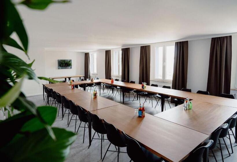 Schlafladen Hildesheim Hotel & Hostel