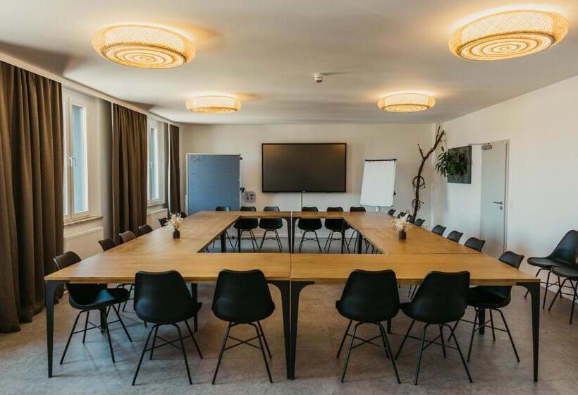 Schlafladen Hildesheim Hotel & Hostel