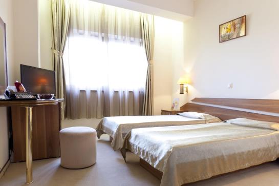 هتل Euro S International