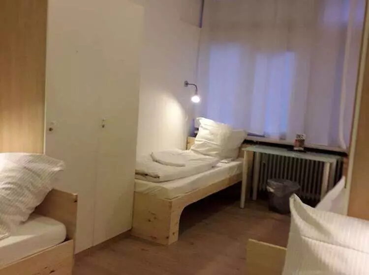 Gästehaus Kaiserpassage Ihr Cityhostel