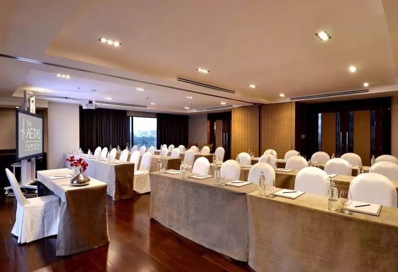 호텔 Aetas Lumpini