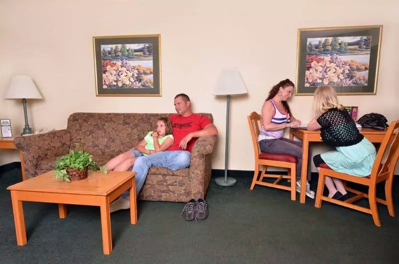 酒店 All Season Suites