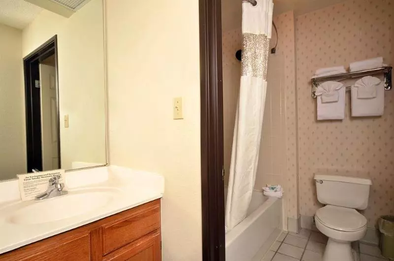 酒店 All Season Suites