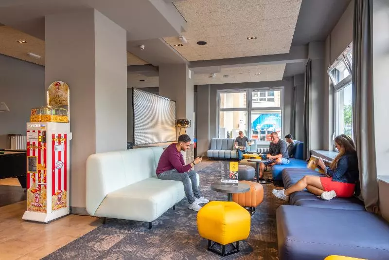 هتل a&o Hamburg City