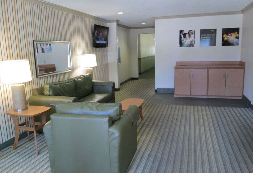 בית מלון כפרי Baymont By Wyndham Bedford Dallas