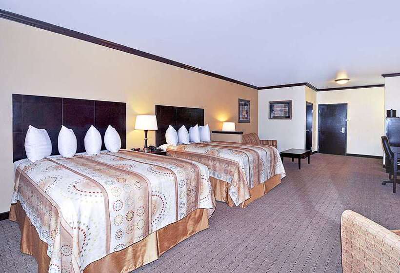 בית מלון כפרי Best Western Plus Royal Mountain Inn & Suites