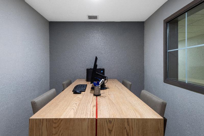 فندق Candlewood Suites Chesapeake Suffolk, An Ihg