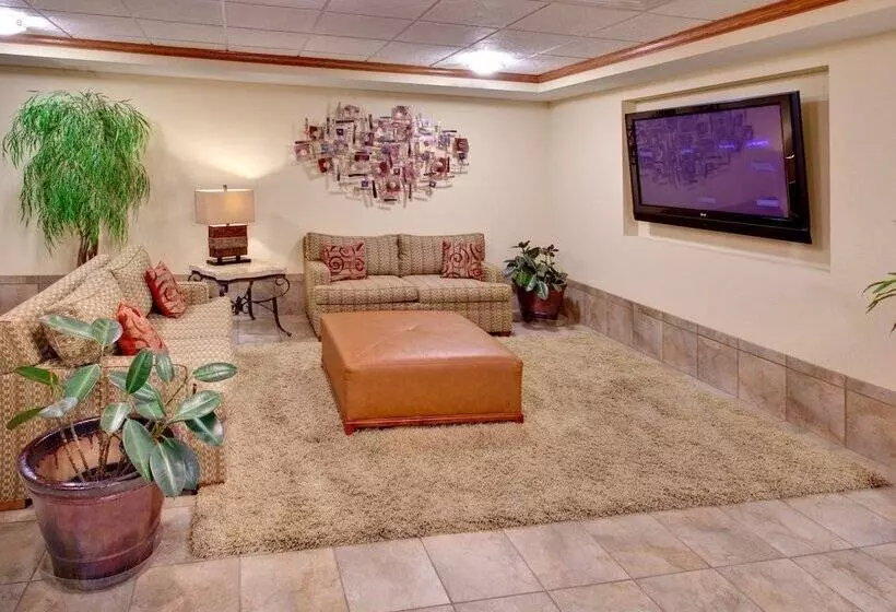 فندق Candlewood Suites Omaha Airport By Ihg