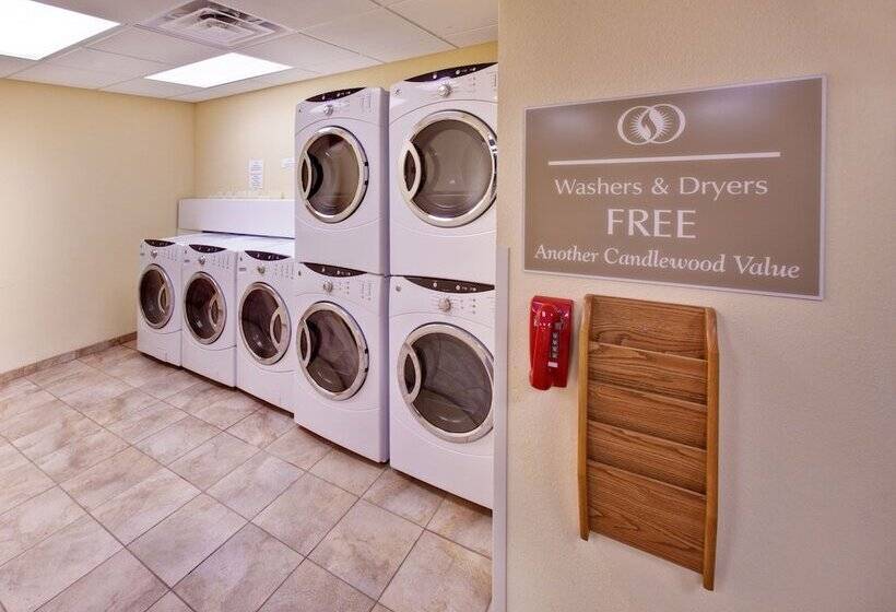 فندق Candlewood Suites Omaha Airport By Ihg