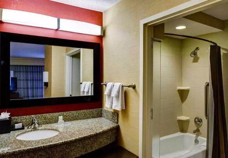 בית מלון כפרי Courtyard Atlanta Airport West