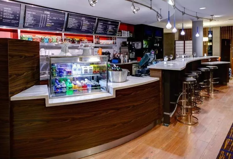 בית מלון כפרי Courtyard Atlanta Airport West