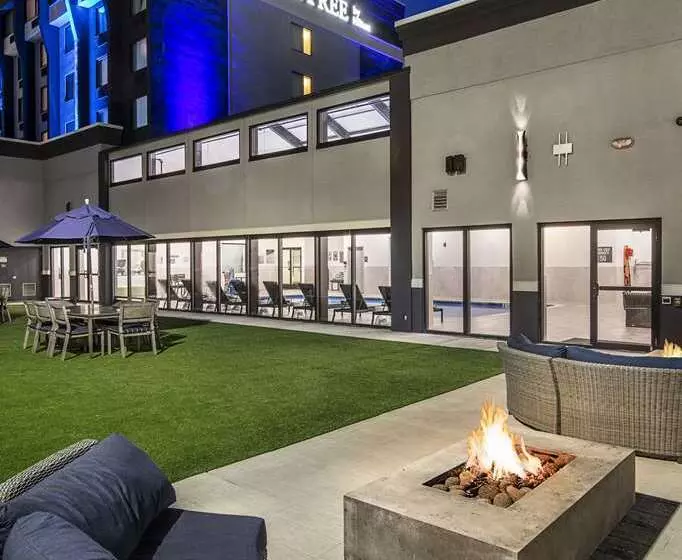 Отель Doubletree By Hilton Monroe Township Cranbury